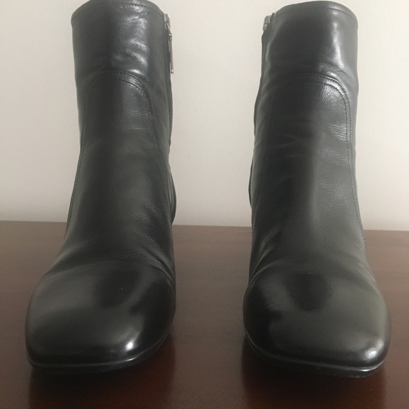 SOLD Prada Black Leather Bootie Sz 38.5 - Picture 2 of 12
